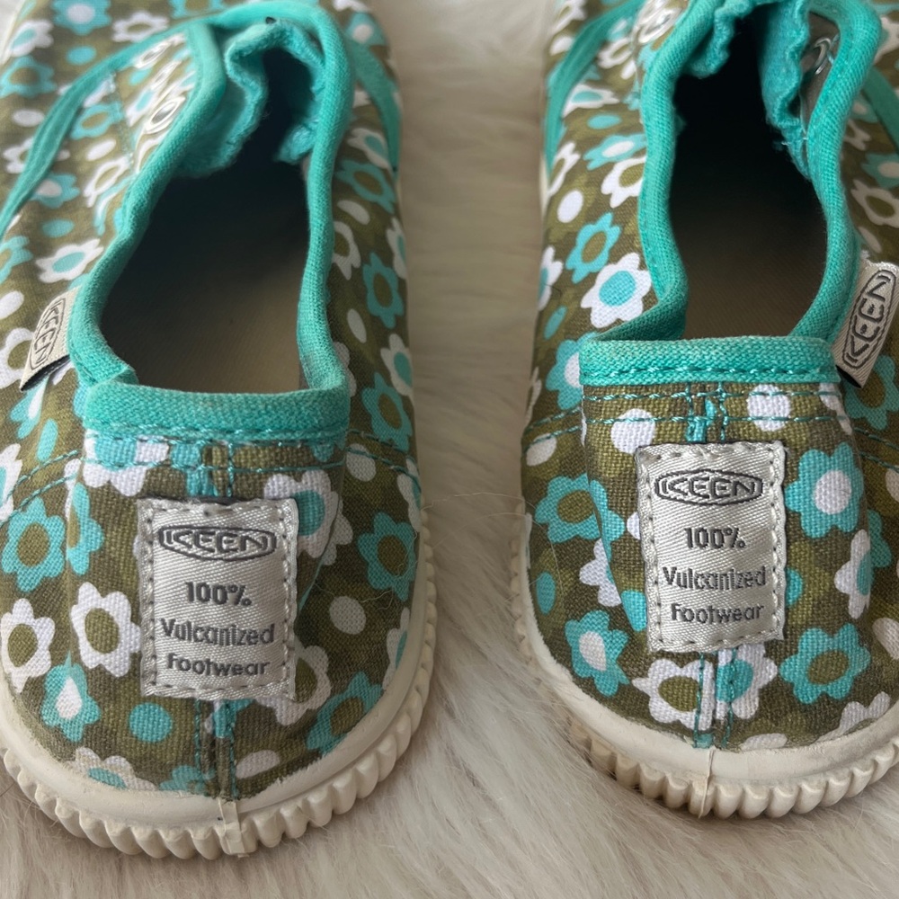 Keen canvas slip on 7 - Picture 4 of 6